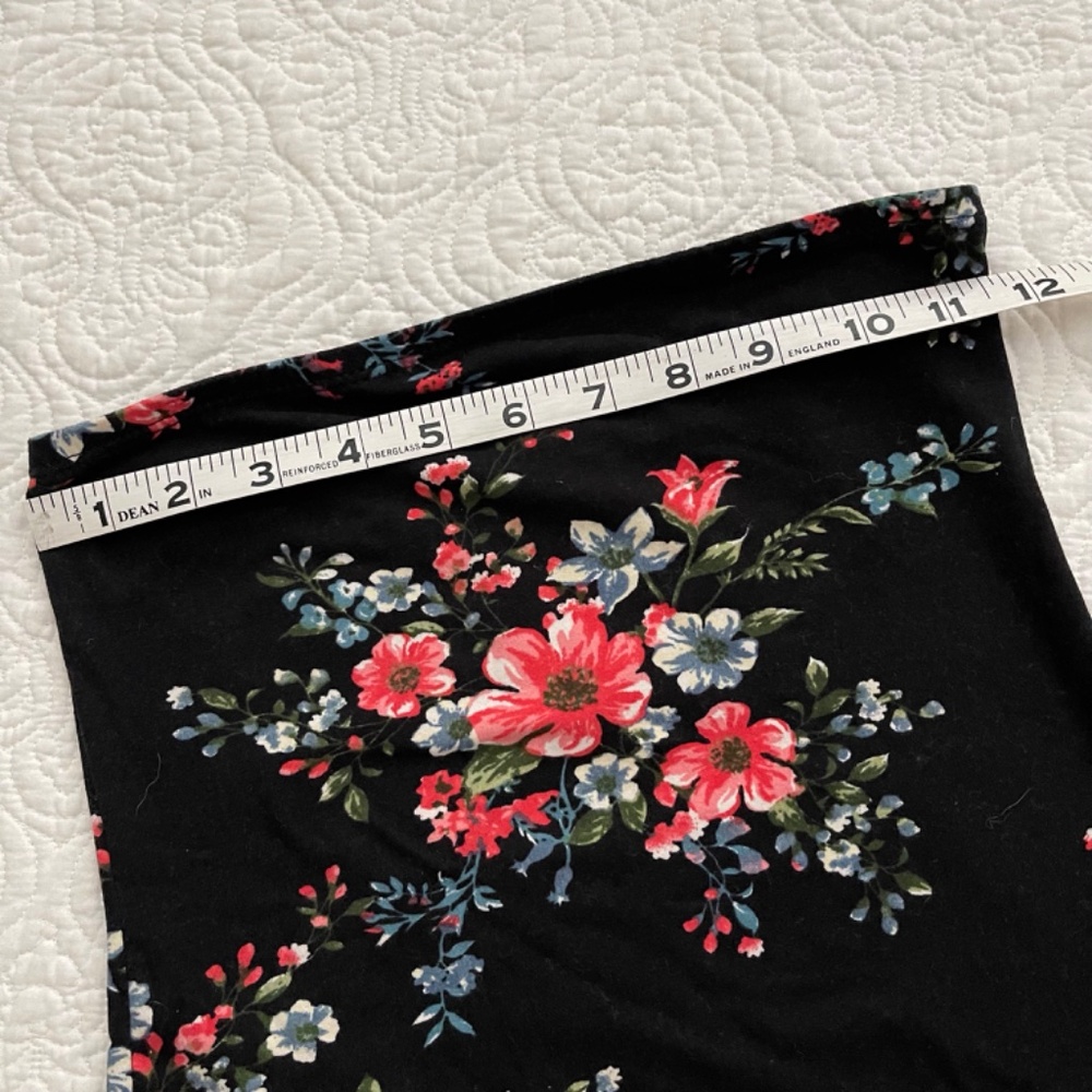 Lace Bandeau and Tube Top Bundle (Total of 4) Size Small - Picture 3 of 16